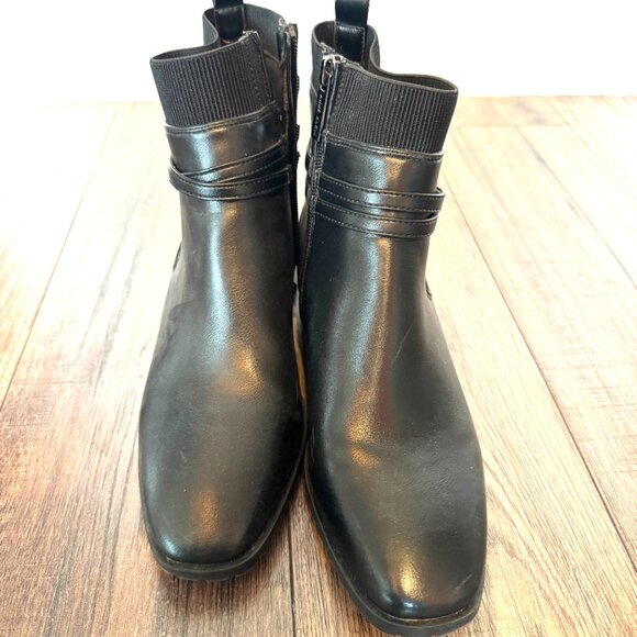 Anne Klein Cassie Ankle Boot - 8 - Picture 5 of 7